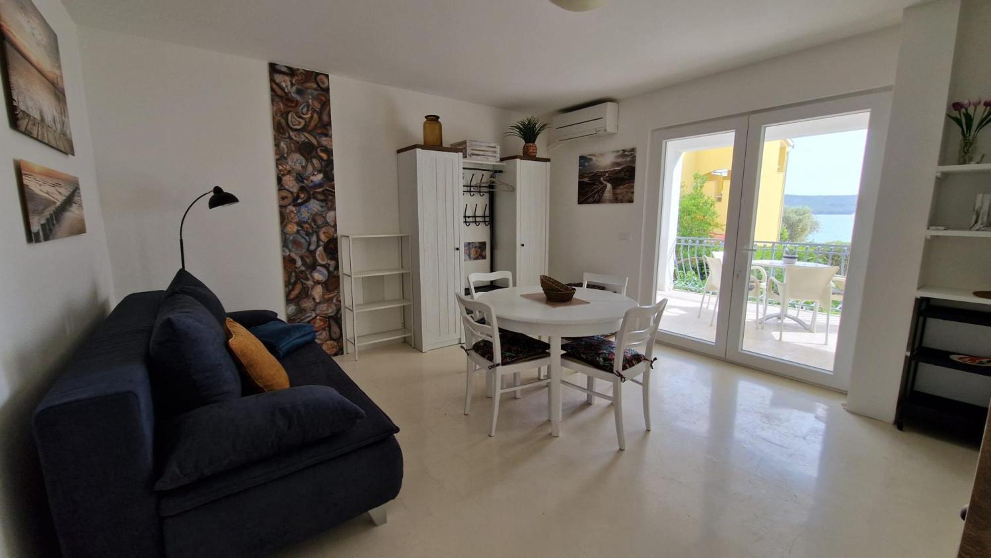 Apartments Mediteraneo Žaborić Eksteriør billede